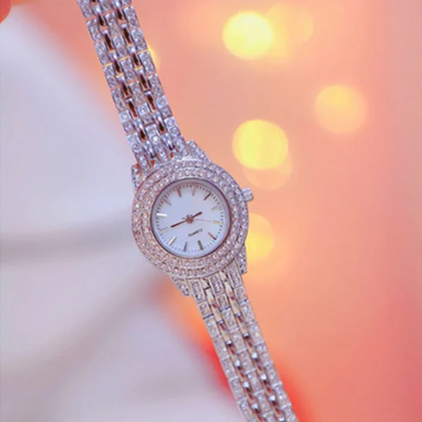 2pcs Fashionable Diamond Studded Real Nail Scale Alloy Set Quartz Bracelet Watch FOR WOMEN'S Watches - Image 6